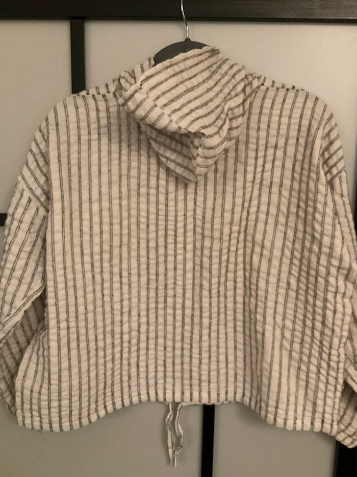 Pull à capuche beige - photo numéro 4