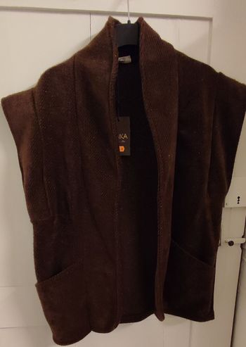 Gilet sans manches neuf