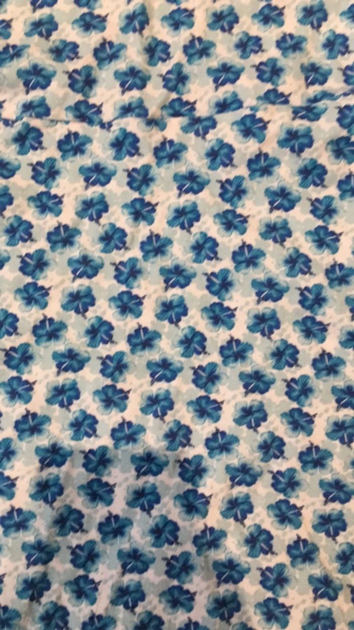 Robe fleurie bleue - photo numéro 3