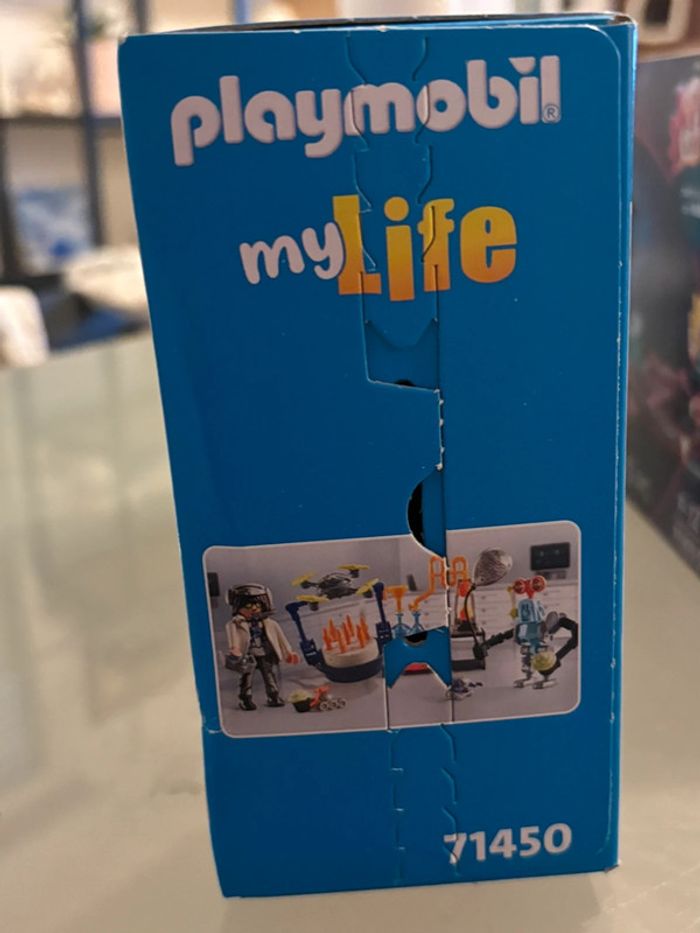 Playmobil My Life - Chercheur avec robots - 71450 - photo numéro 3