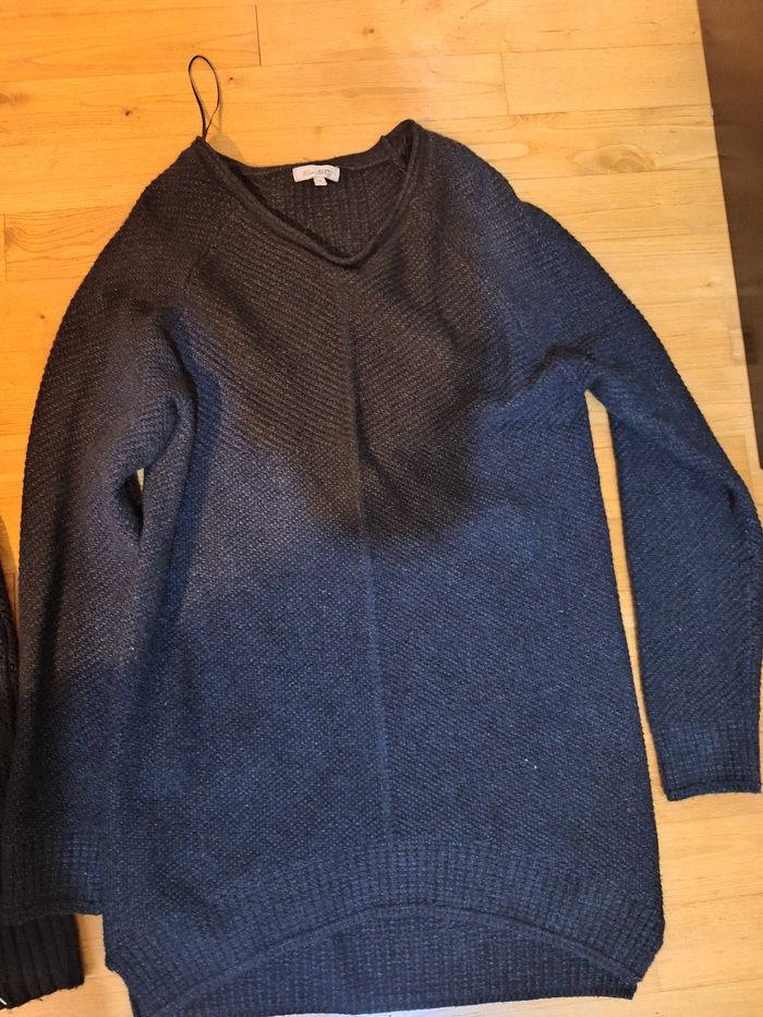 Lot 1 pull fait main un gilet long  un pull long femme taille M - photo numéro 4