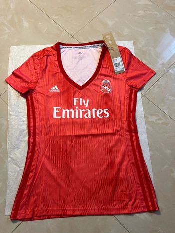 Maillot de foot Adidas, équipe Réal Madrid taille M femme authentique neuf