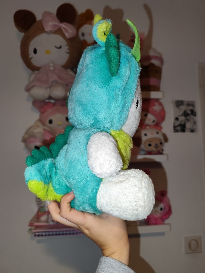 peluche doudou fluffy dear Daniel astrologie dragon Nouvel an chinois bleu vert dinosaure - photo numéro 4