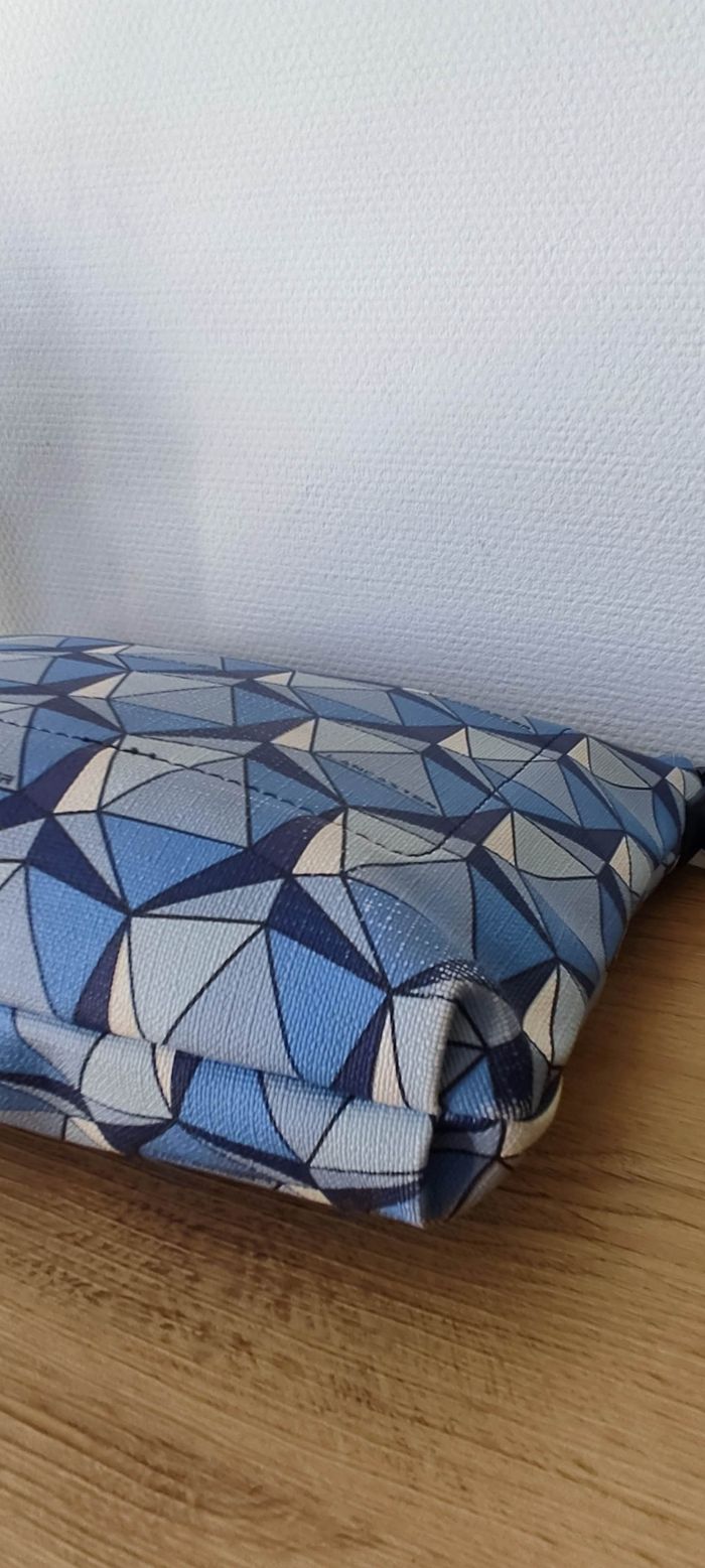 Sac Lancaster bleu bandoulière - photo numéro 8