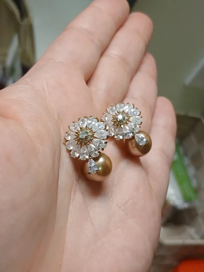 Boucle d oreille Perle et strass - photo numéro 3
