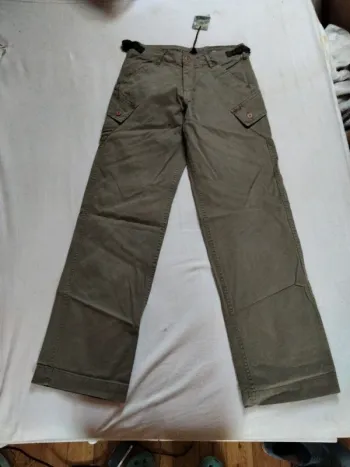 Pantalon Kiliwatch taille 37