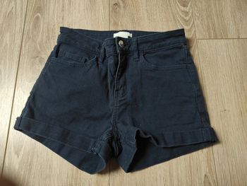 Short h&m bleu marine taille 32
