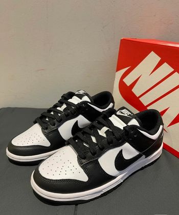 Nike SNCke Dunk Taille  38