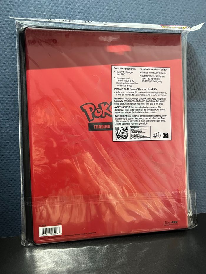 Classeur 180 emplacements Salamèche - Ultra Pro - photo numéro 3