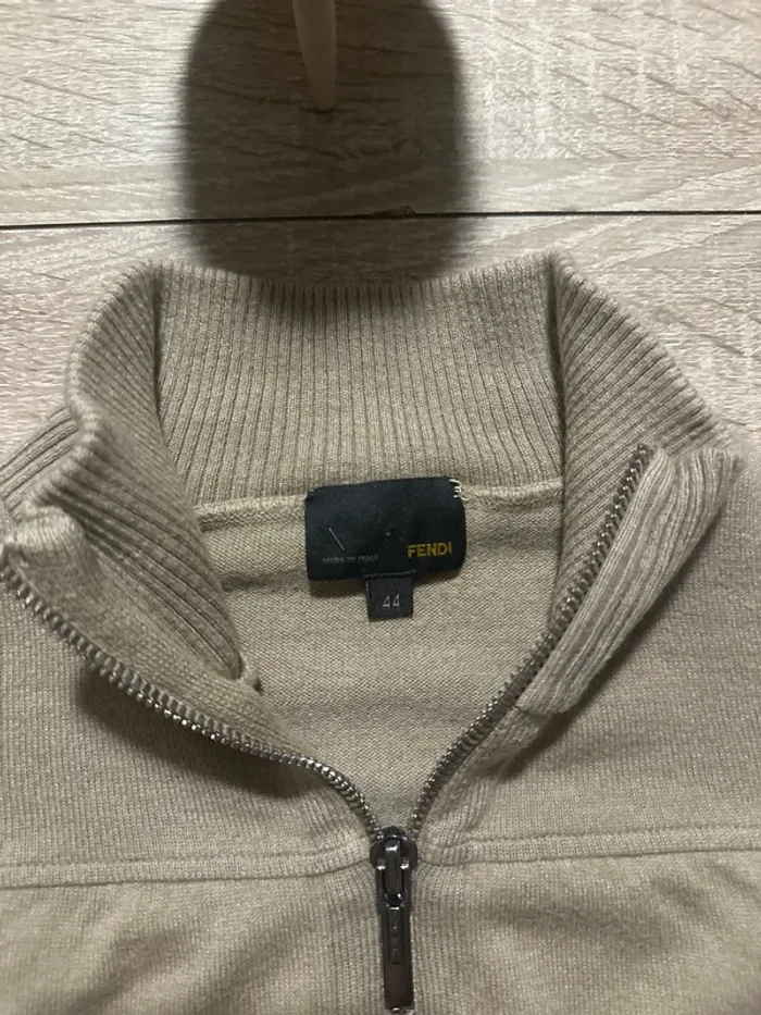 Gilet Fendi - photo numéro 4