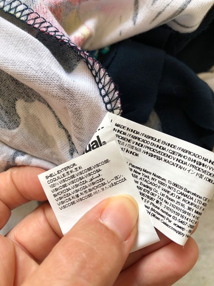 Jolie robe fleurie Desigual M - photo numéro 6