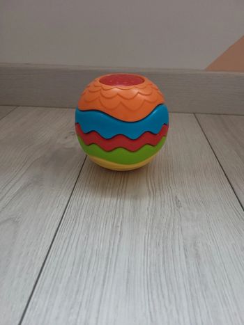 Balle d'activité bébé