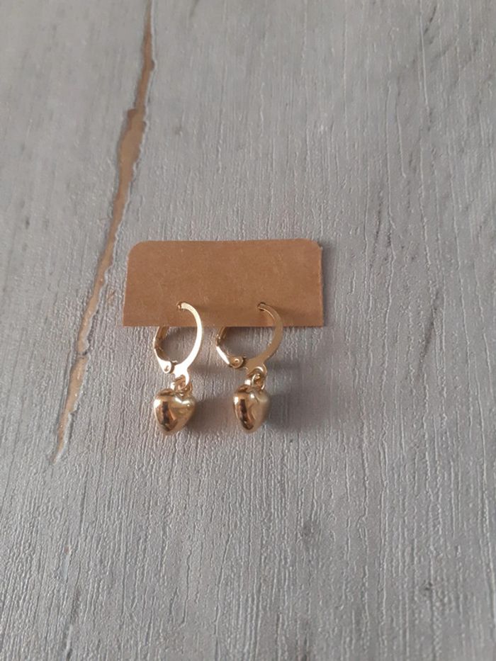 Boucles d'oreilles cœurs dorée