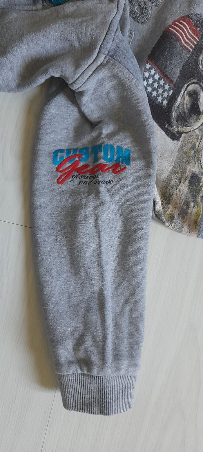 Sweat à capuche T 4 ans - photo numéro 3