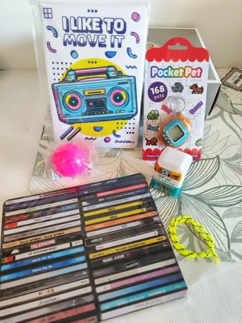 Coffret cadeau Génération 90 femme contient 6 cadeaux