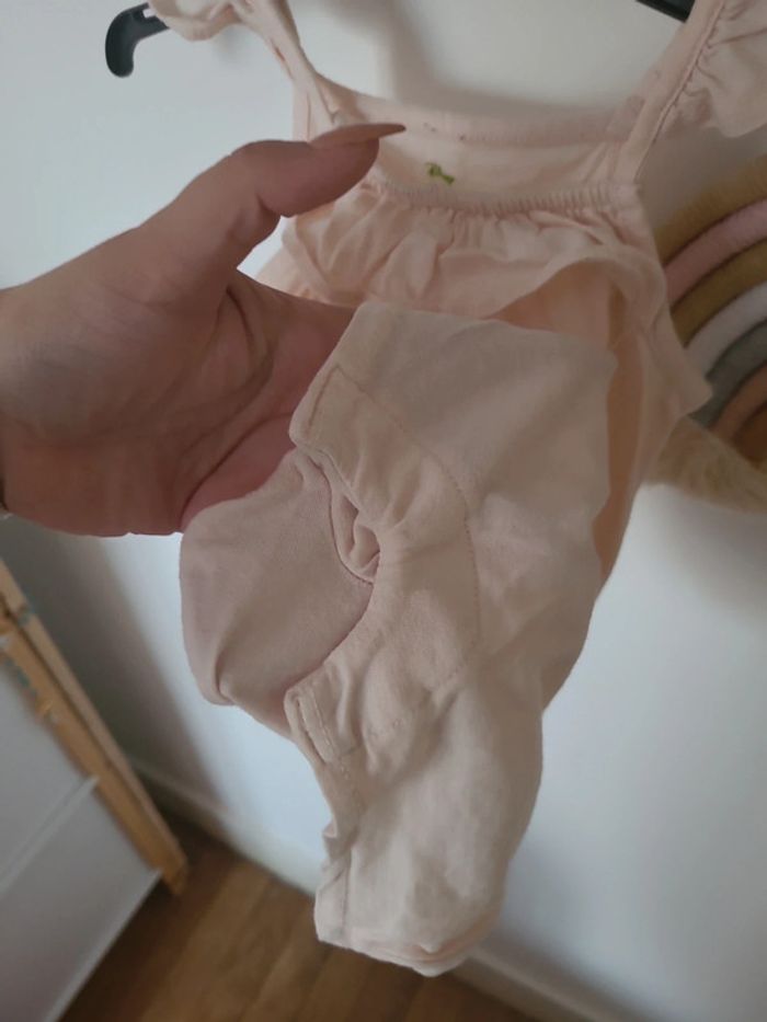 Combinaison bébé fille - photo numéro 2