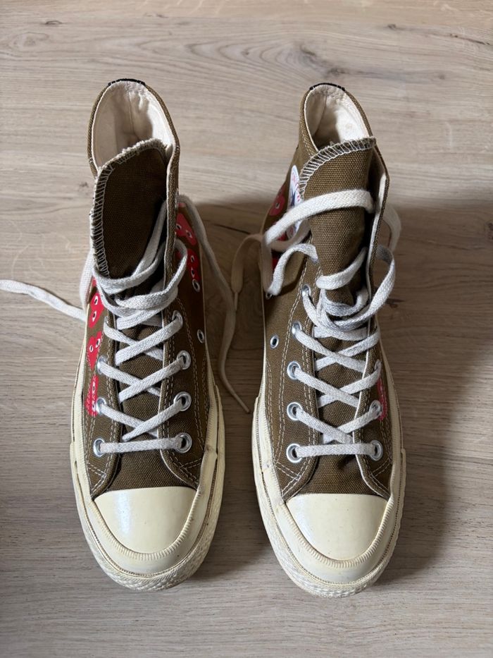 Converse x Comme des Garçons Play – Montantes kaki - photo numéro 2