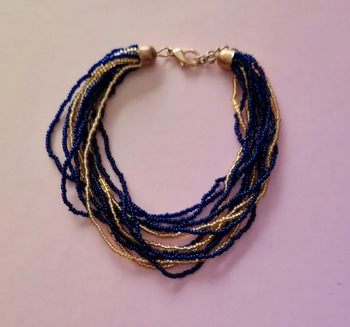 Bracelet fines perles