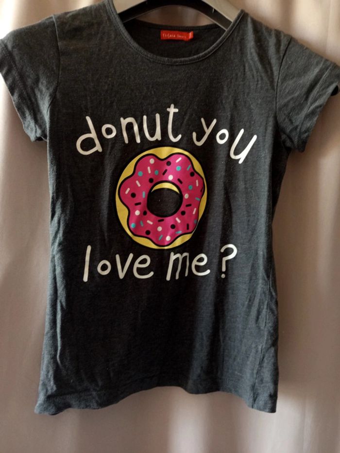T shirt donuts 🍩 - photo numéro 2