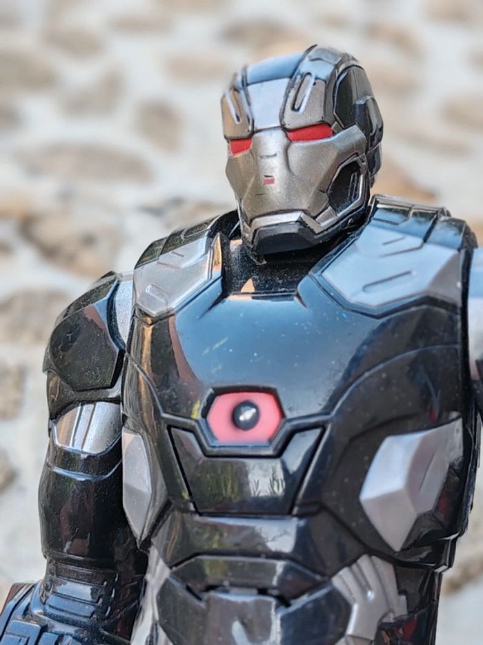 Figurine war machine electronique - Iron man - photo numéro 3