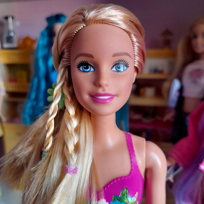 Poupée barbie à la peau bronzée Soline l'aventurière d'Azur - photo numéro 6