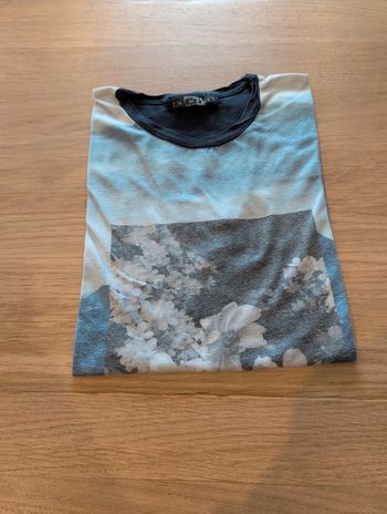 Tee shirt manches courtes taille S