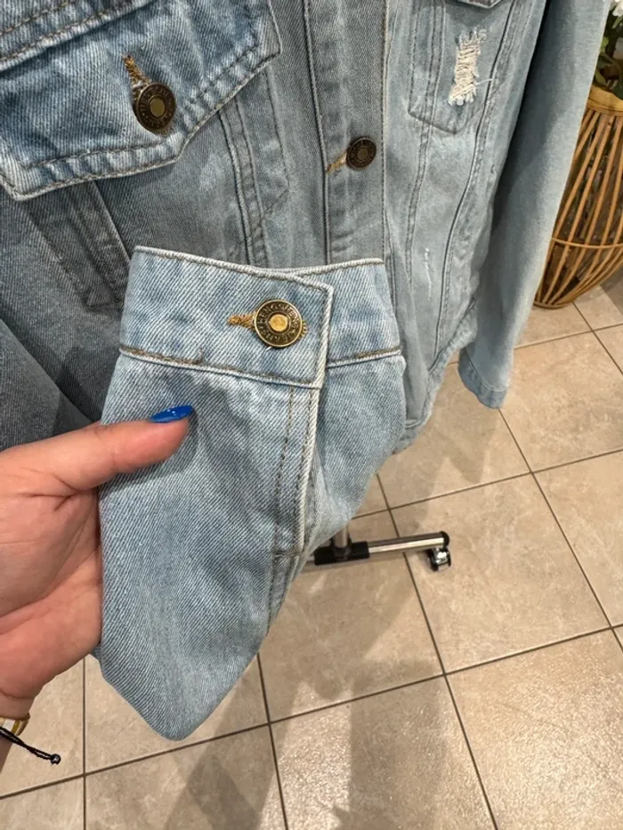 Veste en jean brodée M - photo numéro 4