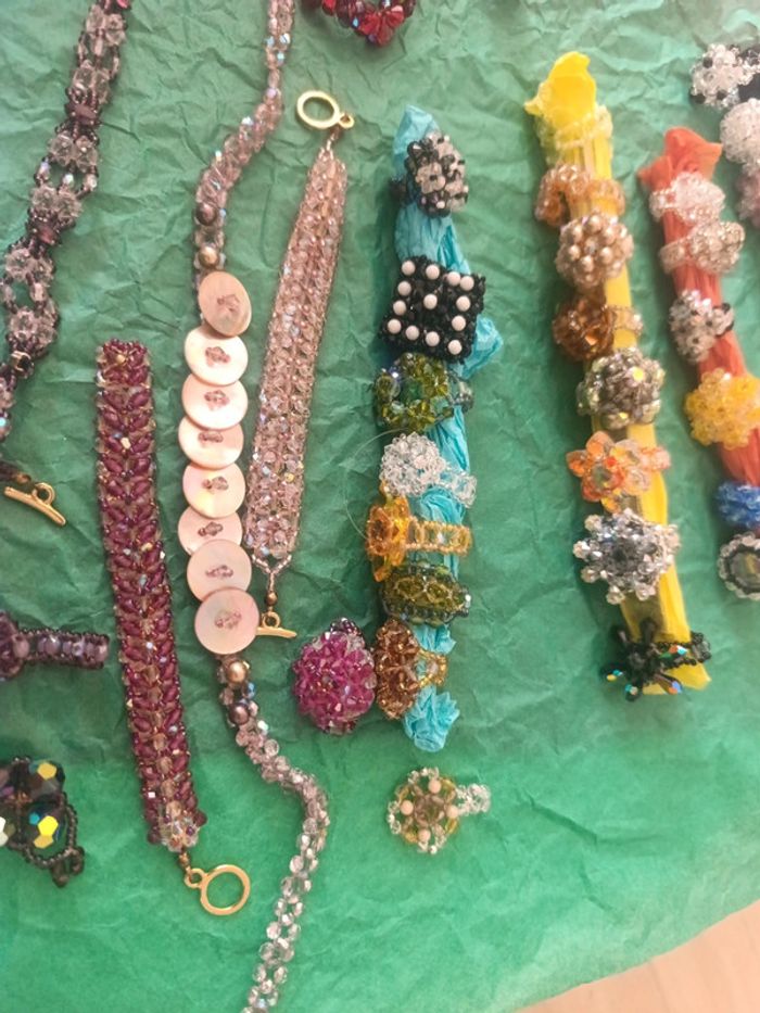 Bagues, pendentifs, collier perles de Swarovski - photo numéro 5