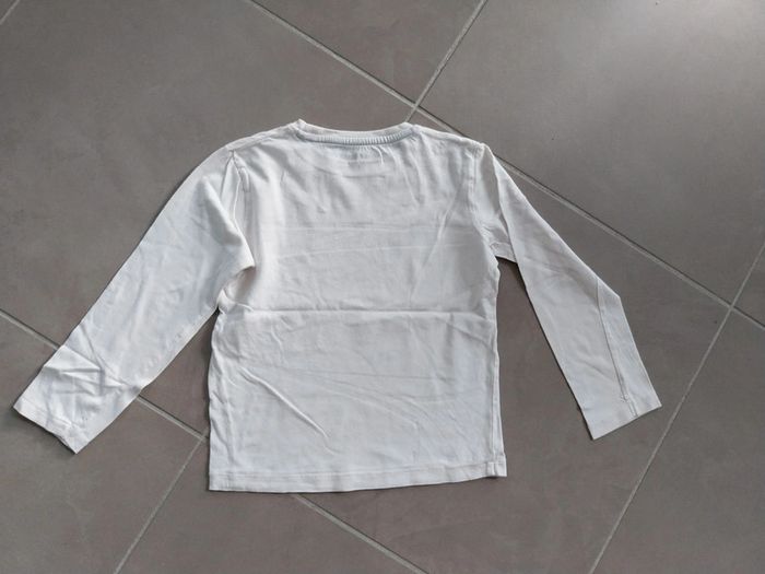 Tee shirt avec écriture bleu T6A - photo numéro 3