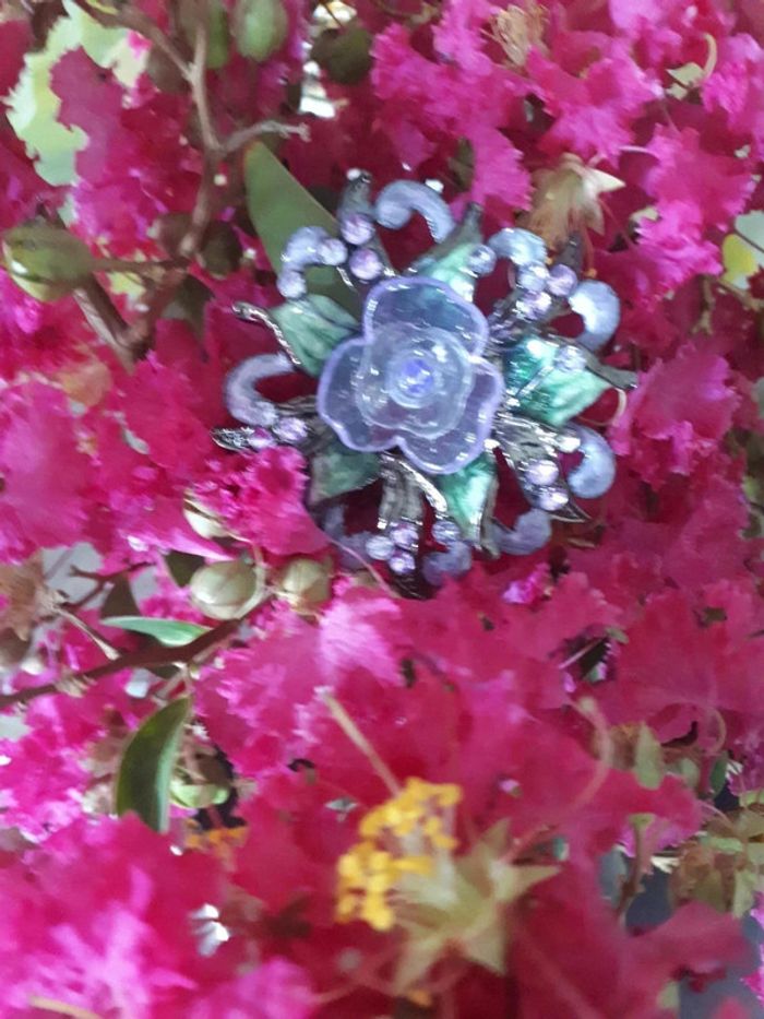 Broche fantaisie - photo numéro 3