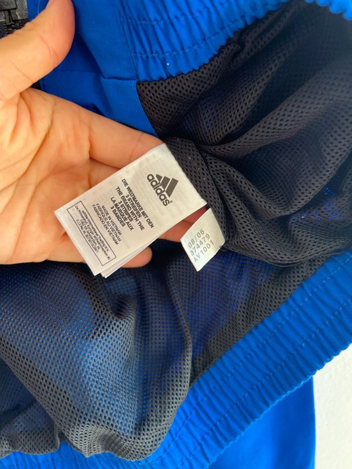 Veste de sport ( foot ) Adidas vintage taille XL couleur noir & bleue. - photo numéro 3