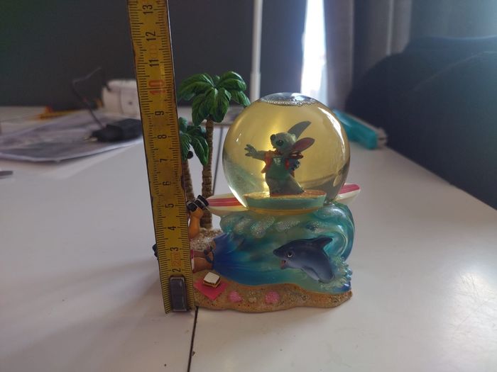 Snowglobe Lilo et stigch photographe rare - photo numéro 8
