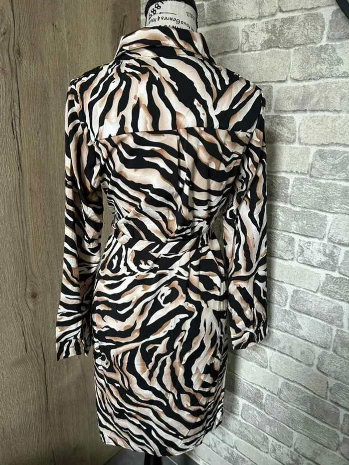 Robe chemise avec ceinture taille S - photo numéro 3