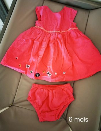 Ensemble robe et bloomer Catimini 6 mois.