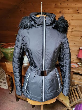 Doudoune noire Lutha