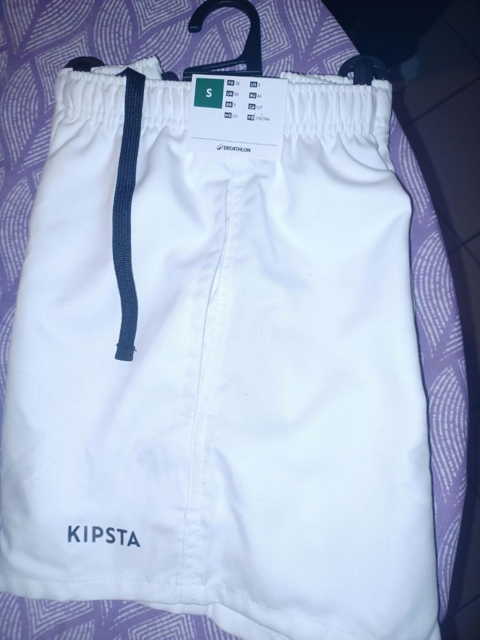 Short blanc neuf décathlon T.S