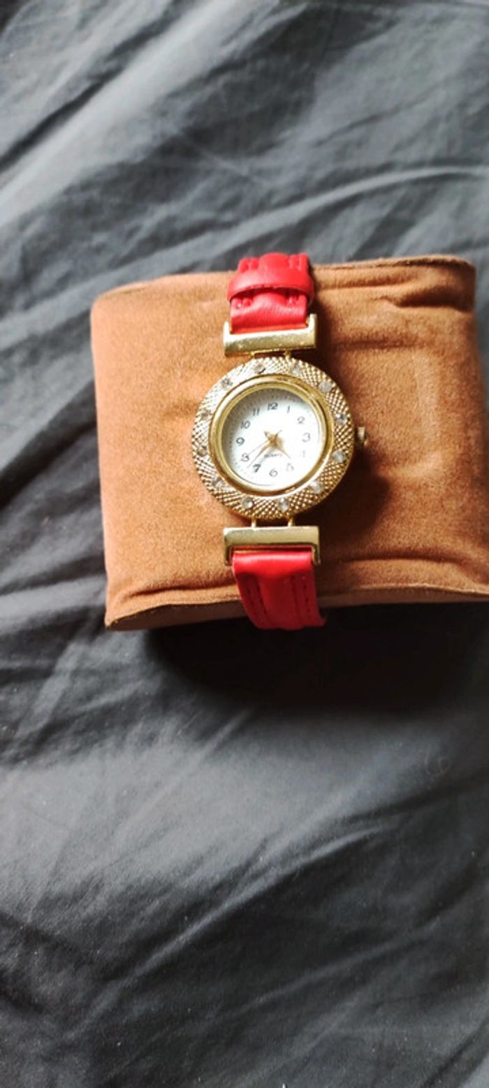 Montre - photo numéro 3