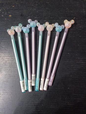 Lot 8 stylos