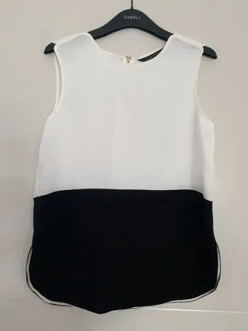 Haut noir et blanc Zara habillé taille M
