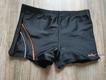Short de bain moulant noir 12/14 ans Swind