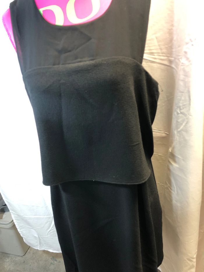 Robe noire - photo numéro 3