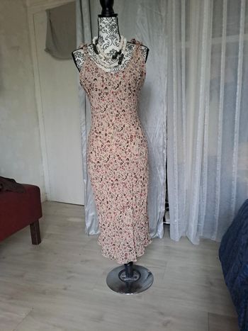 Robe prét du corps à fleur T38