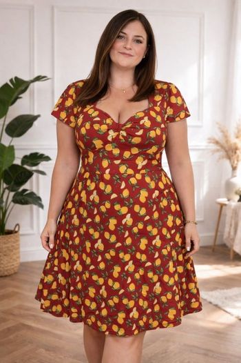 Robe lemoncello rétro rouge imprimé citrons Femme taille 52 marque PrettyLittlething 
