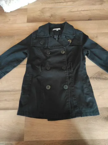 Veste vynil fraise 4 ans