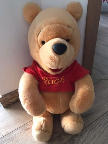 Peluche Winnie l’ourson the Pooh