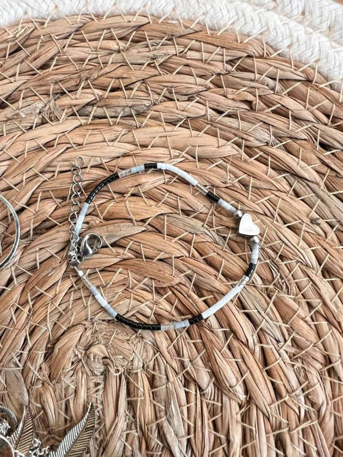 Bracelet Perle Femme neuf gris noir blanc cœur