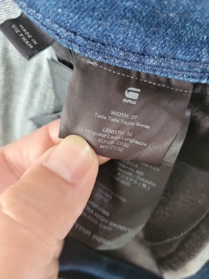 Joli jean skinny taille 27/32 - photo numéro 3