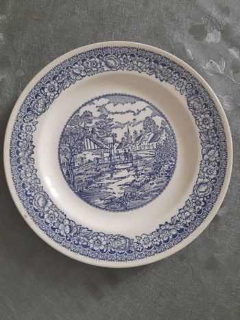 1 assiette en faïence