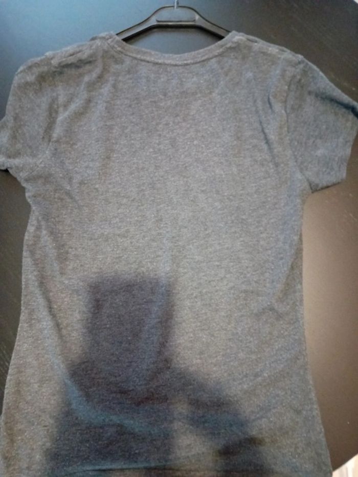 T-Shirt fille 10 ans - photo numéro 4