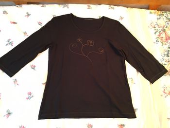 Tshirt noir manches 3/4 C&A taille 40